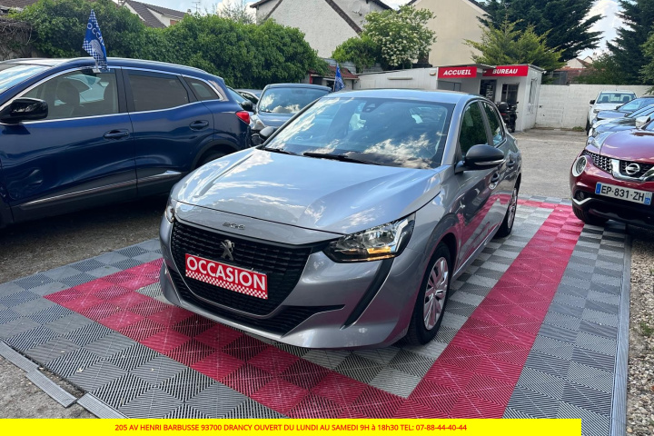 PEUGEOT 208