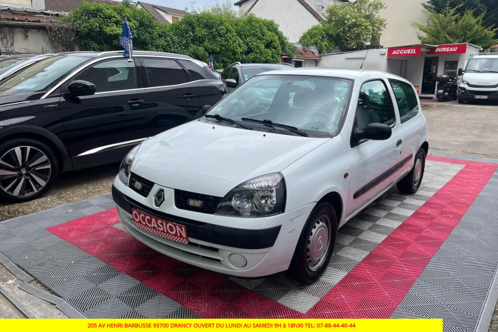RENAULT CLIO SOCIETE