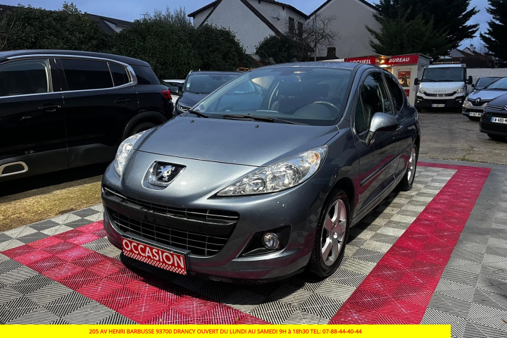 PEUGEOT 207