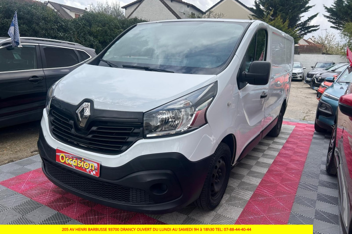 RENAULT TRAFIC FOURGON