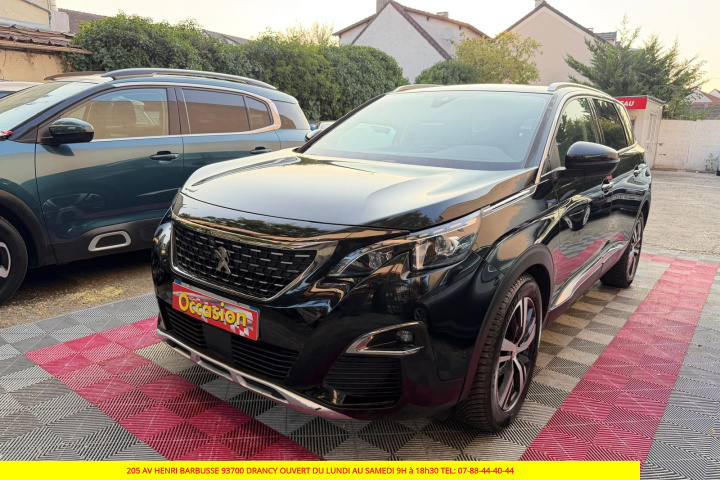 PEUGEOT 5008