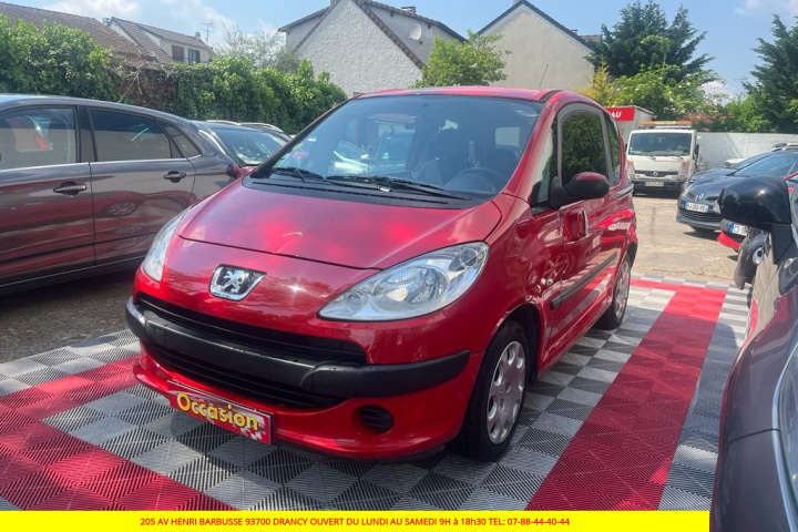 PEUGEOT 1007